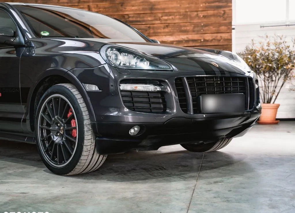 Porsche Cayenne cena 119999 przebieg: 199000, rok produkcji 2010 z Poznań małe 137